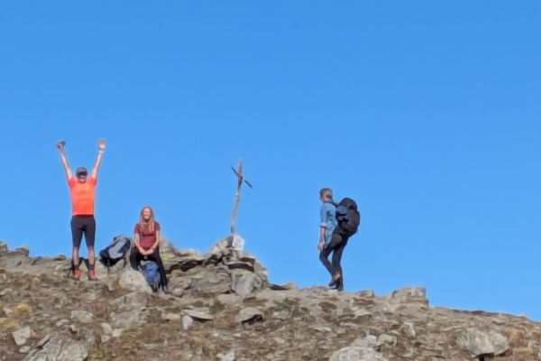 5716AC8518-3C82-8B56-8837-CB8A359E861D.jpg